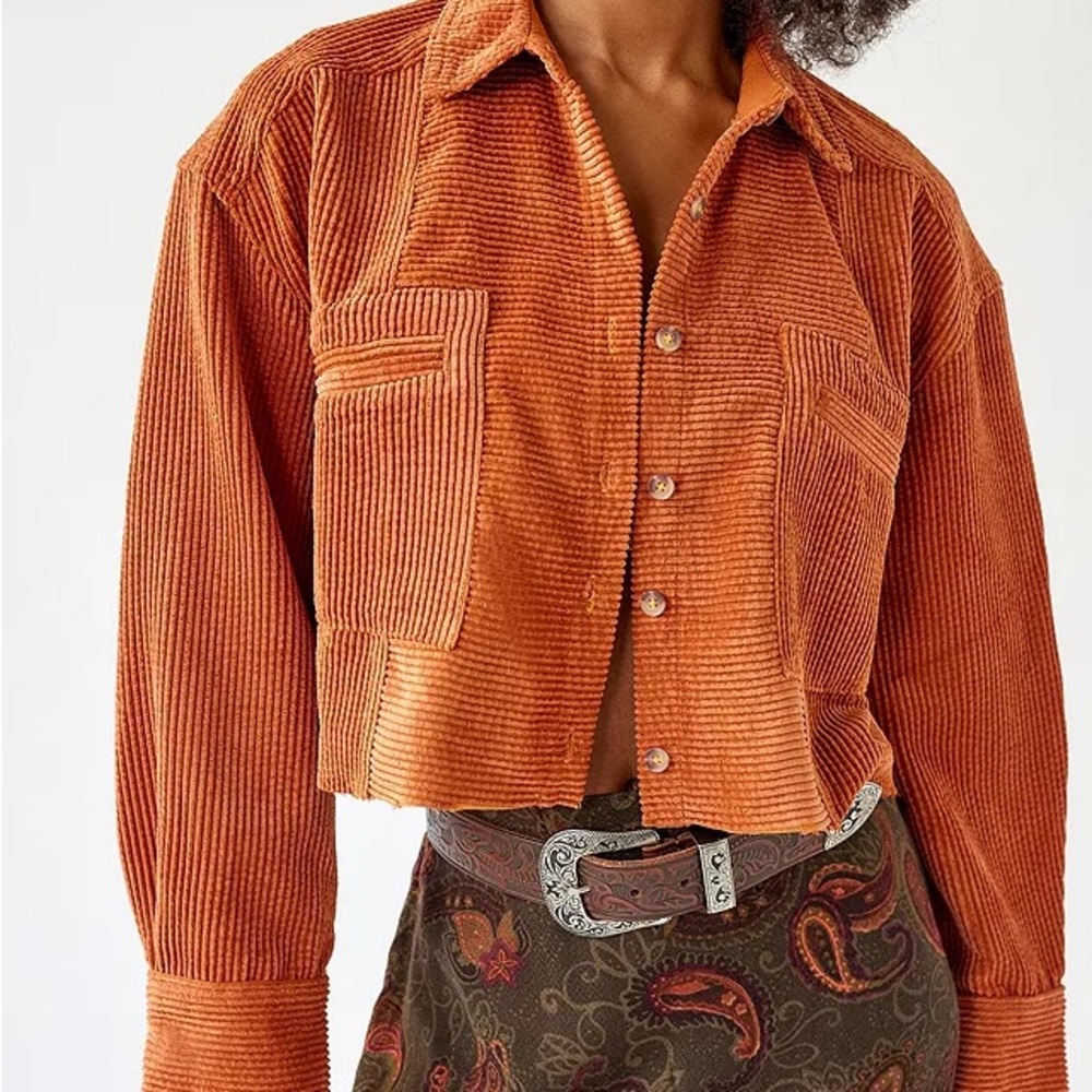 urban outfitters bdg rodney corduroy cropped button-down shirt - Picture 1 of 4